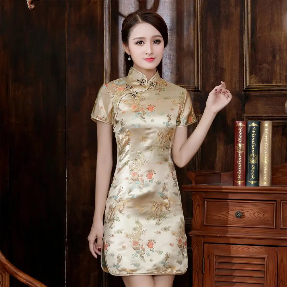 Satynowa sukienka mini qipao ze smokiem Złoto