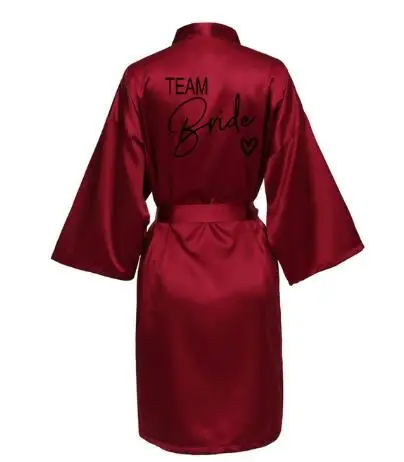 Satynowy szlafrok kimono dla druhny Bordowy