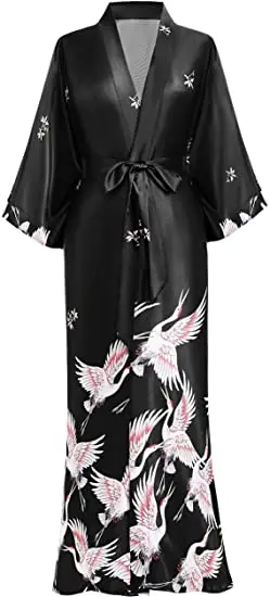Satynowy szlafrok kimono z motywem żurawi Czarny