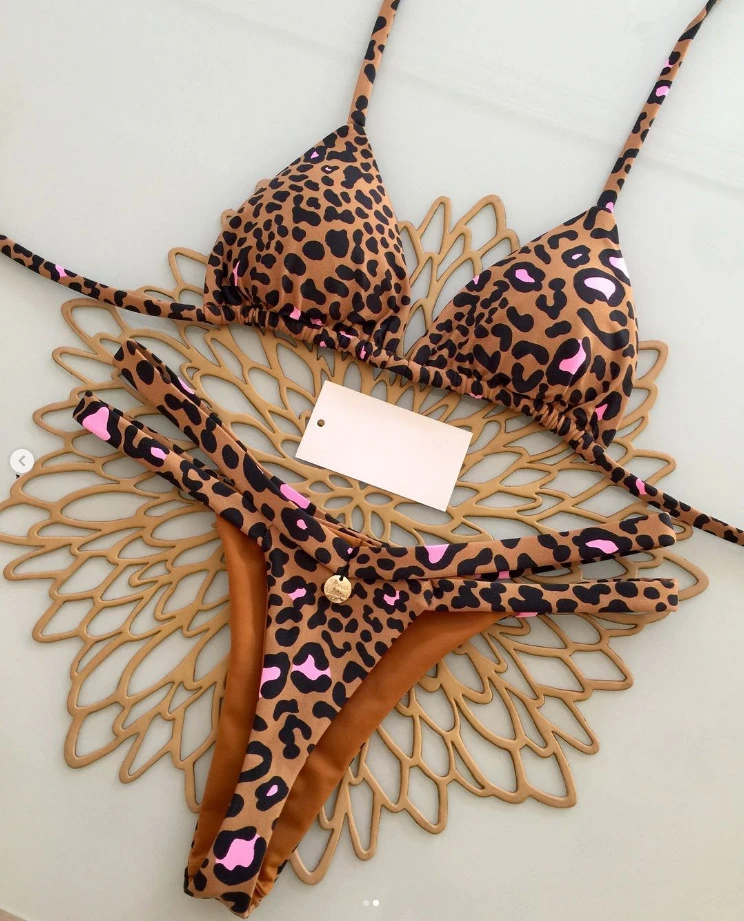 Seksowne bikini w cętki ze stringami 18