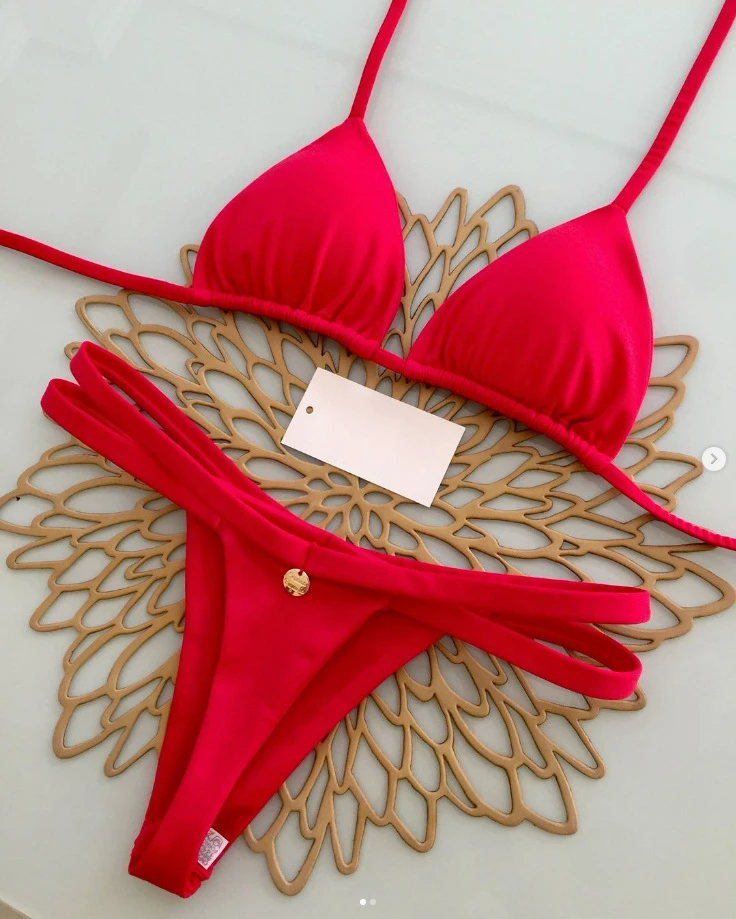 Seksowne bikini w cętki ze stringami 20