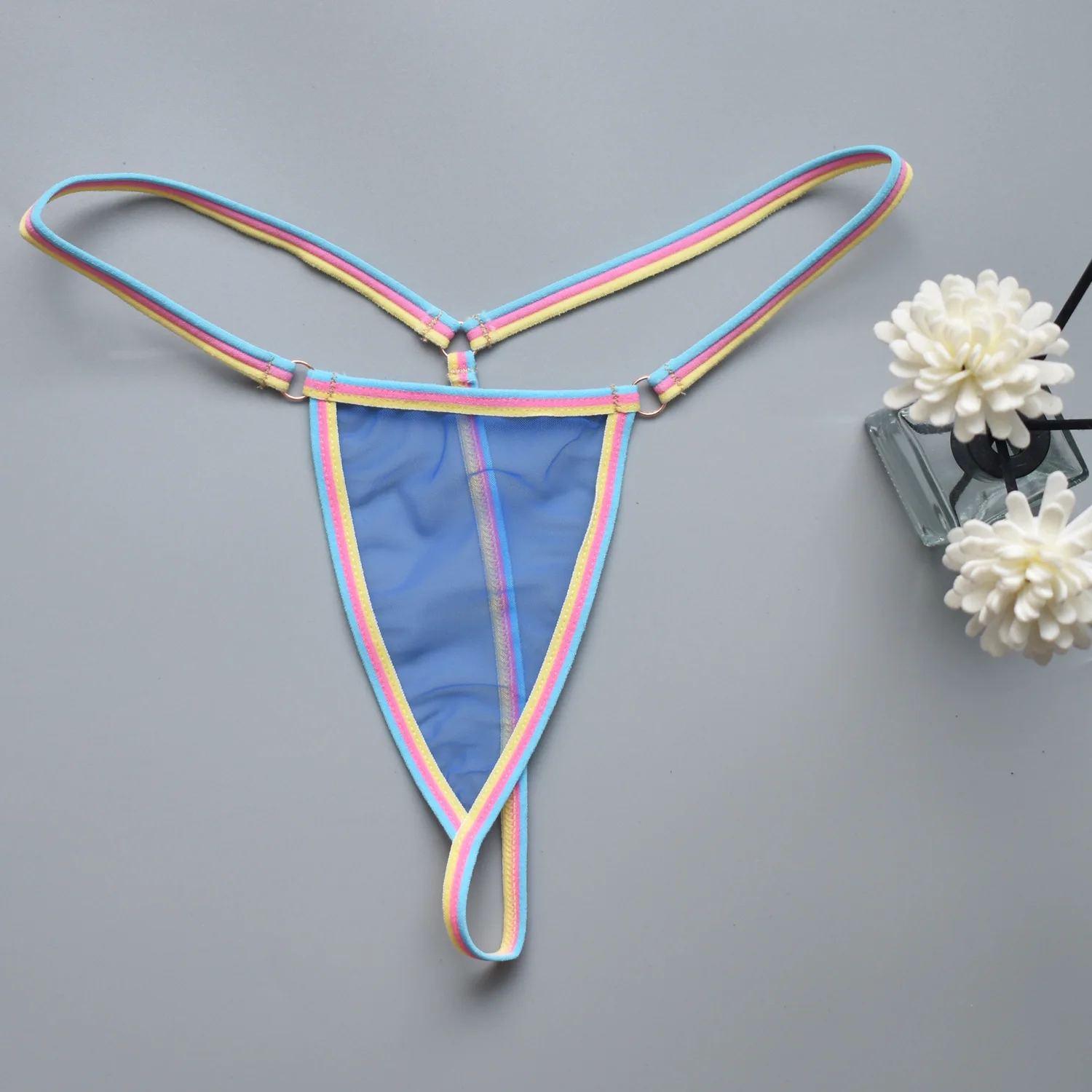 Seksowne stringi mini bikini w żywych kolorach Niebieski