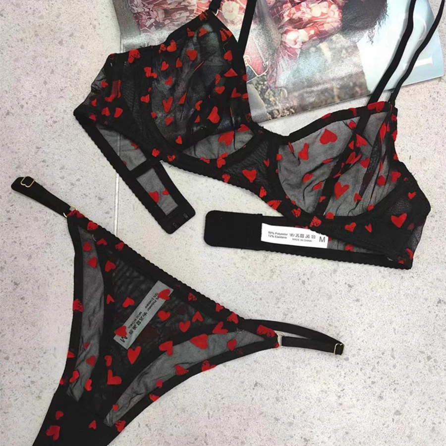 Seksowny komplet bielizny — przezroczysty biustonosz push-up i stringi Szary