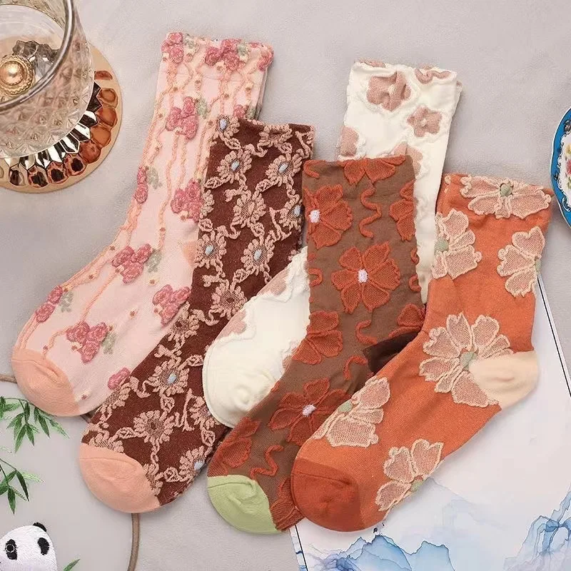 Skarpetki damskie retro z reliefowym wzorem pałacowym – elegancki zestaw 5 par Zielony