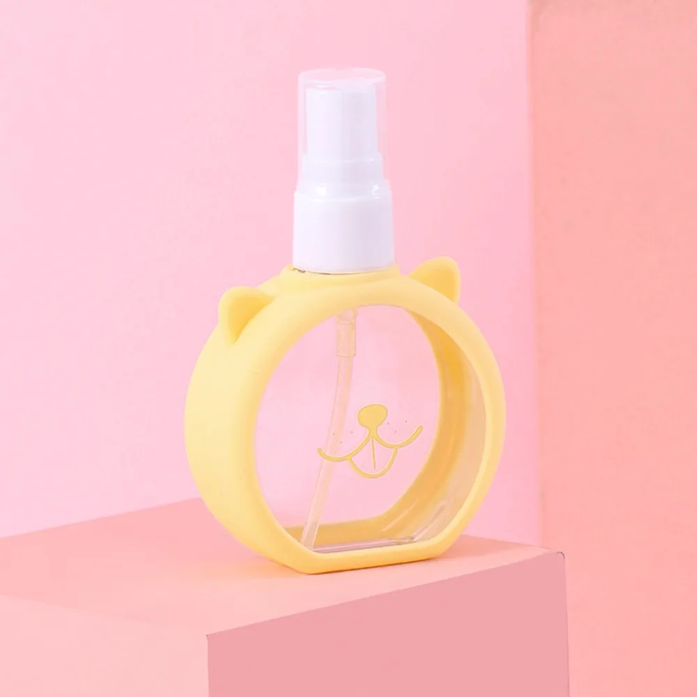 Słodki mini spray do perfum 55 ml z silikonową pokrywką wielokrotnego napełniania Khaki