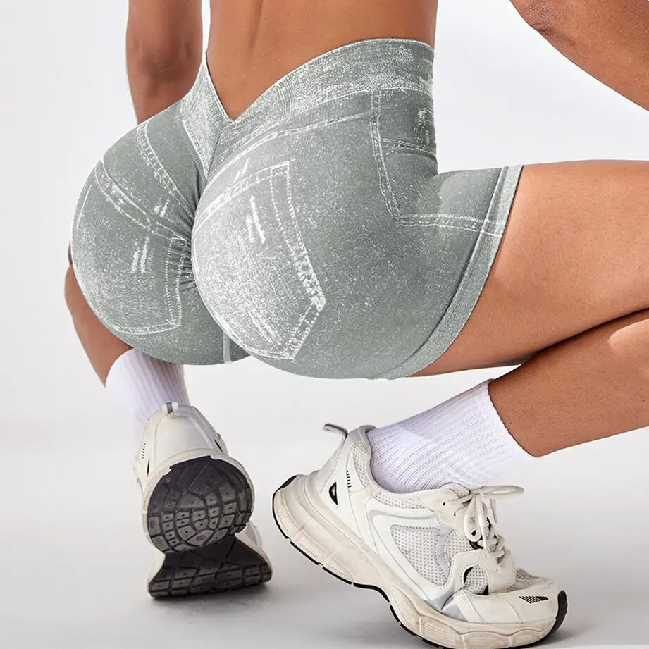 Sportowe szorty damskie faux jeans z efektem jeansowym Czarny
