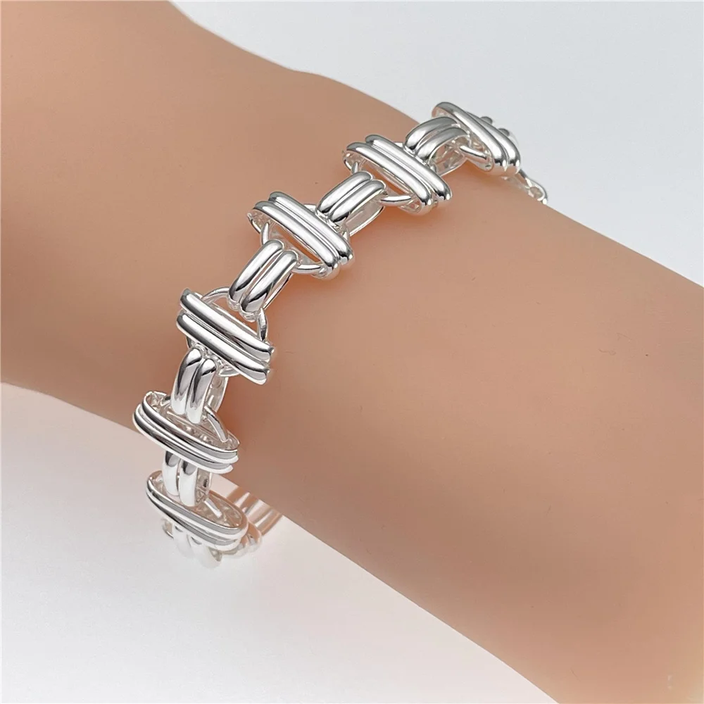 Srebrna bransoletka 925 w stylu fashion – klasyczny łańcuszek
