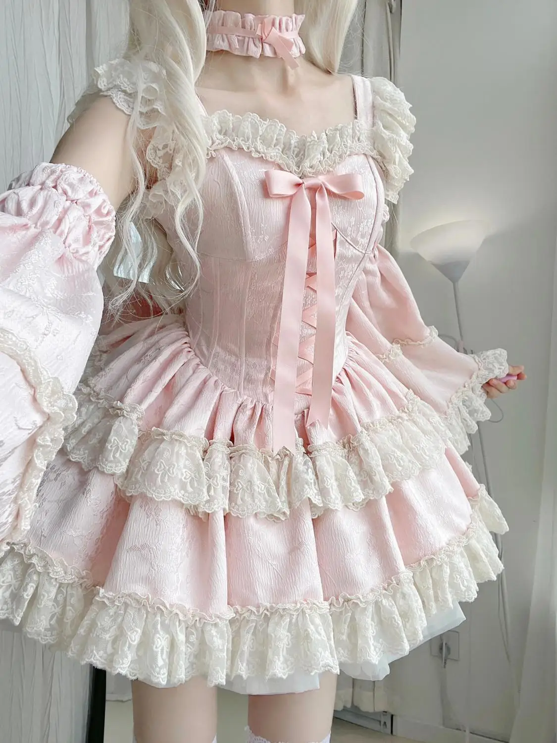 Sukienka Lolita z kokardą i falbankami w stylu kawaii Różowy