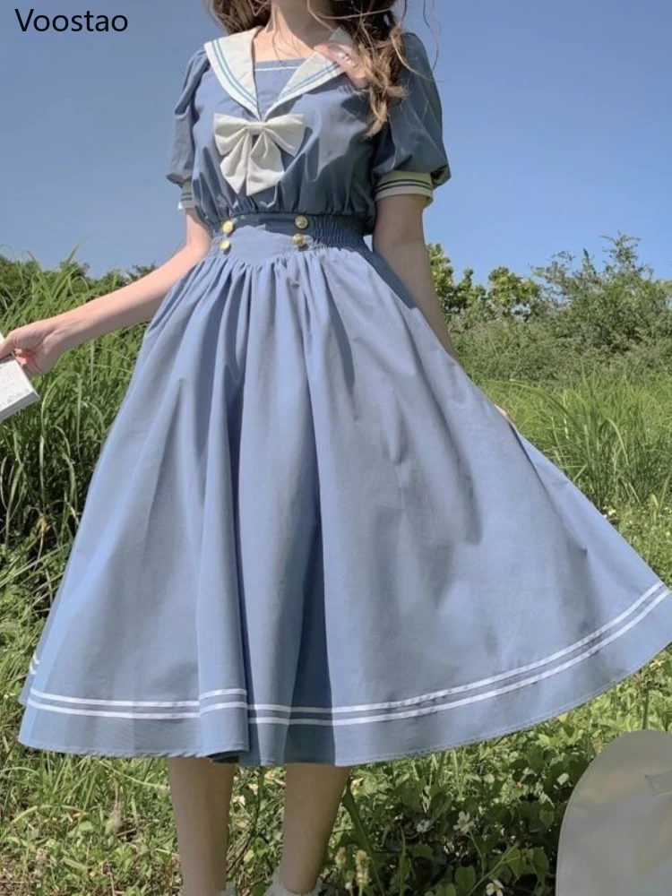 Sukienka w stylu lolita z kołnierzem marynarskim i kokardą Niebieski