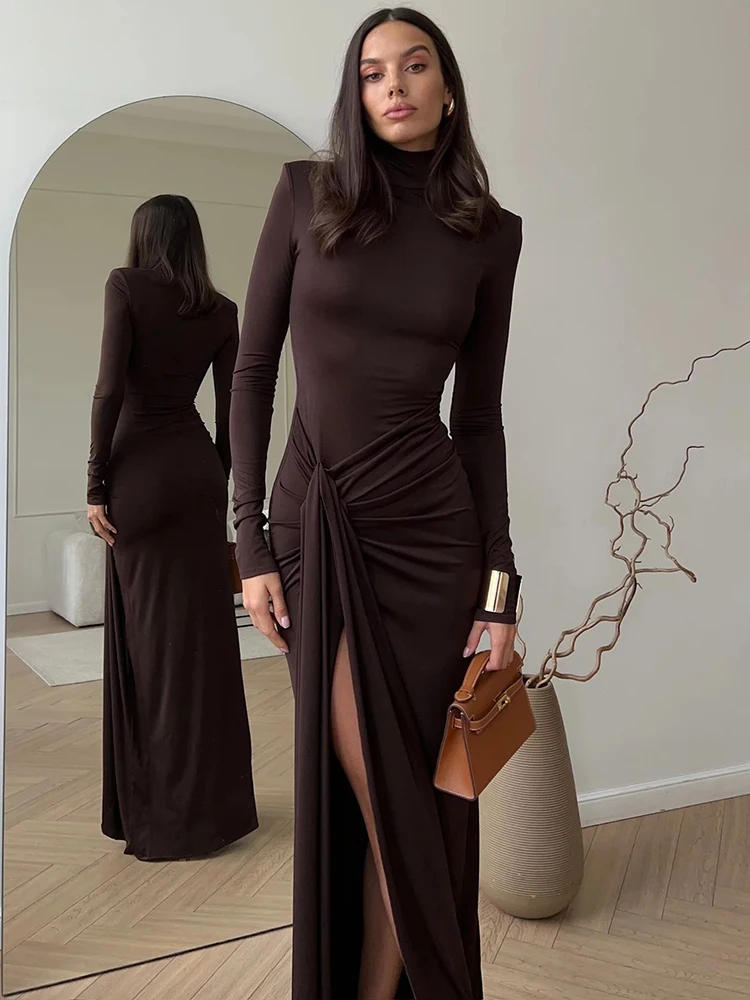 Sukienka maxi bodycon z rozcięciem i długim rękawem Brązowy