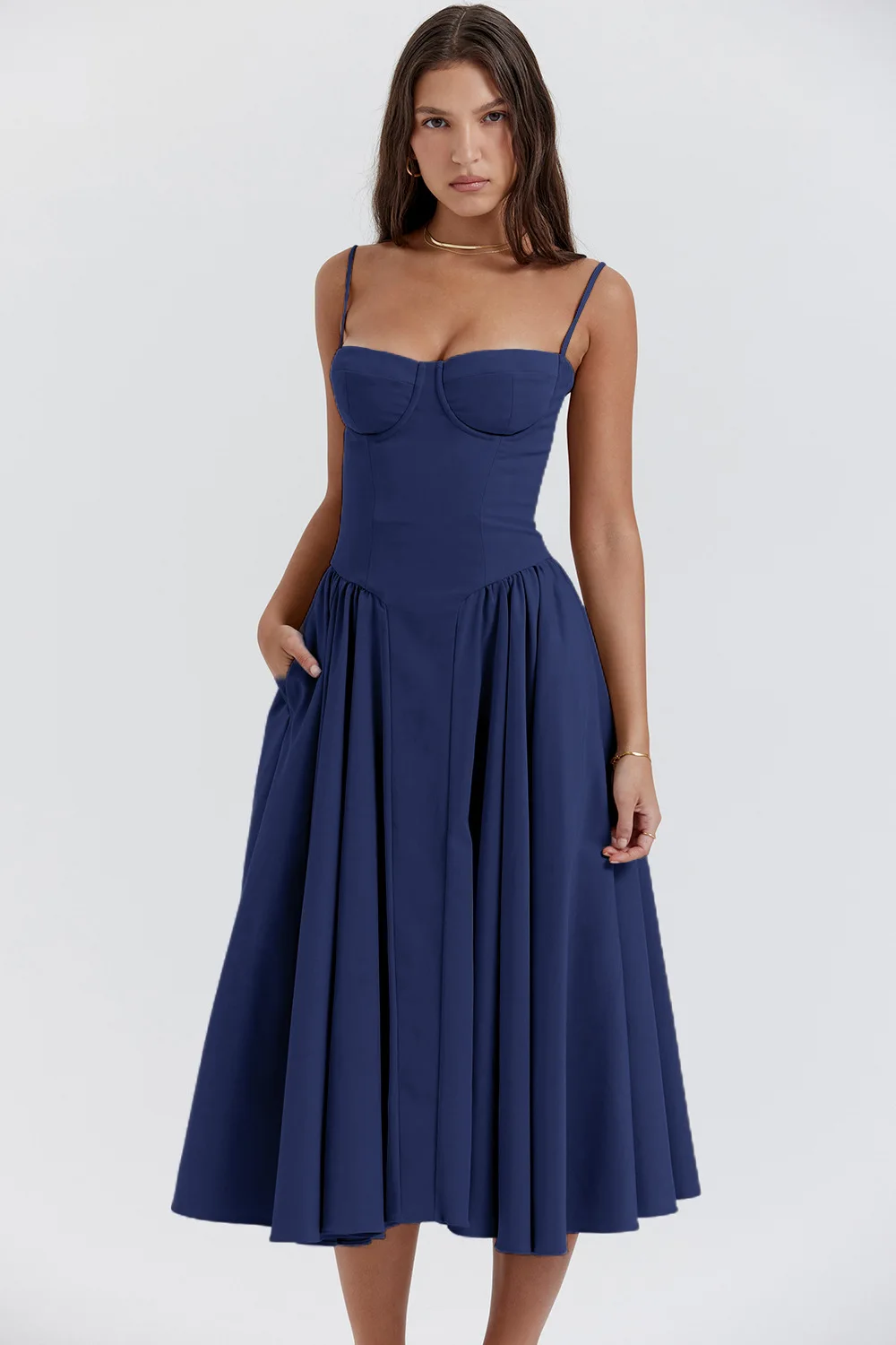 Sukienka maxi na ramiączkach w stylu vintage Granatowy