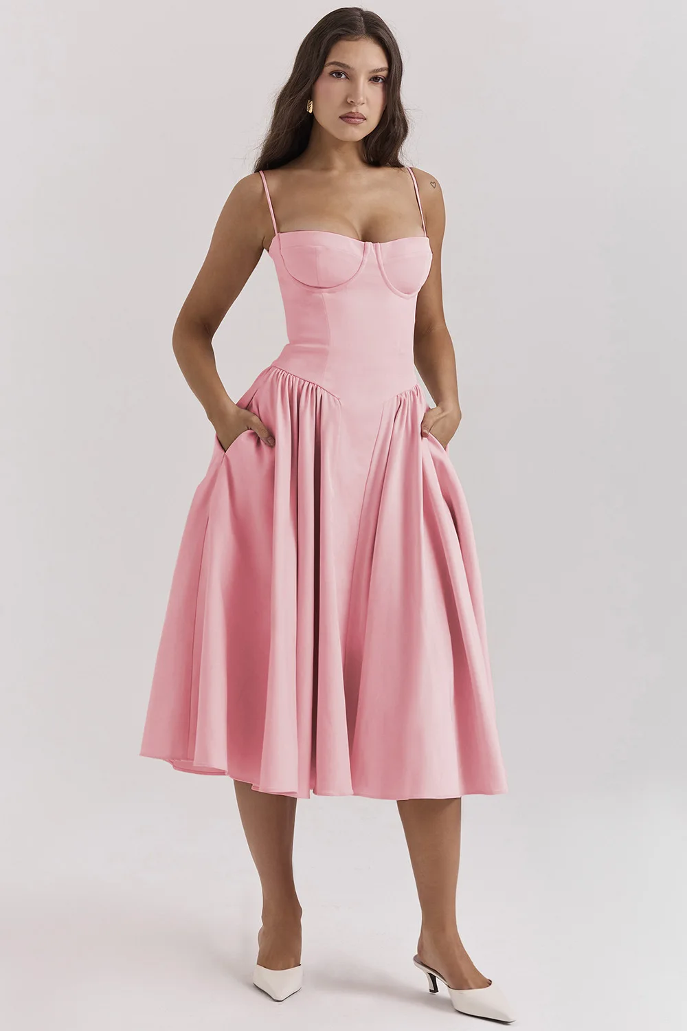 Sukienka maxi na ramiączkach w stylu vintage Różowy