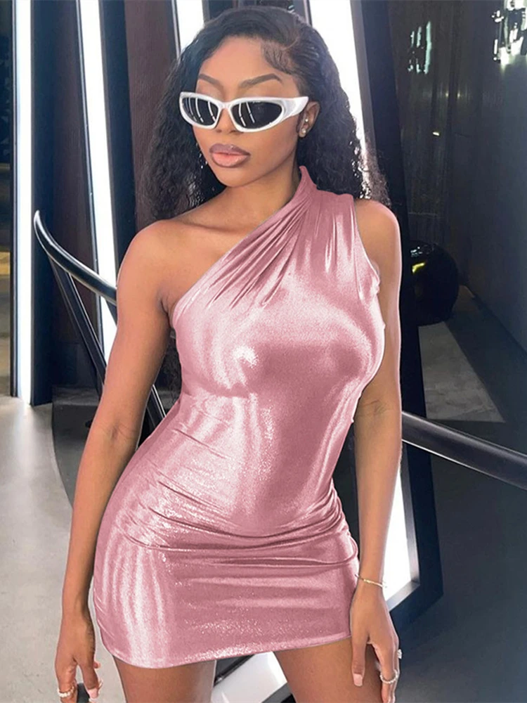 Sukienka mini bodycon na jedno ramię Różowy