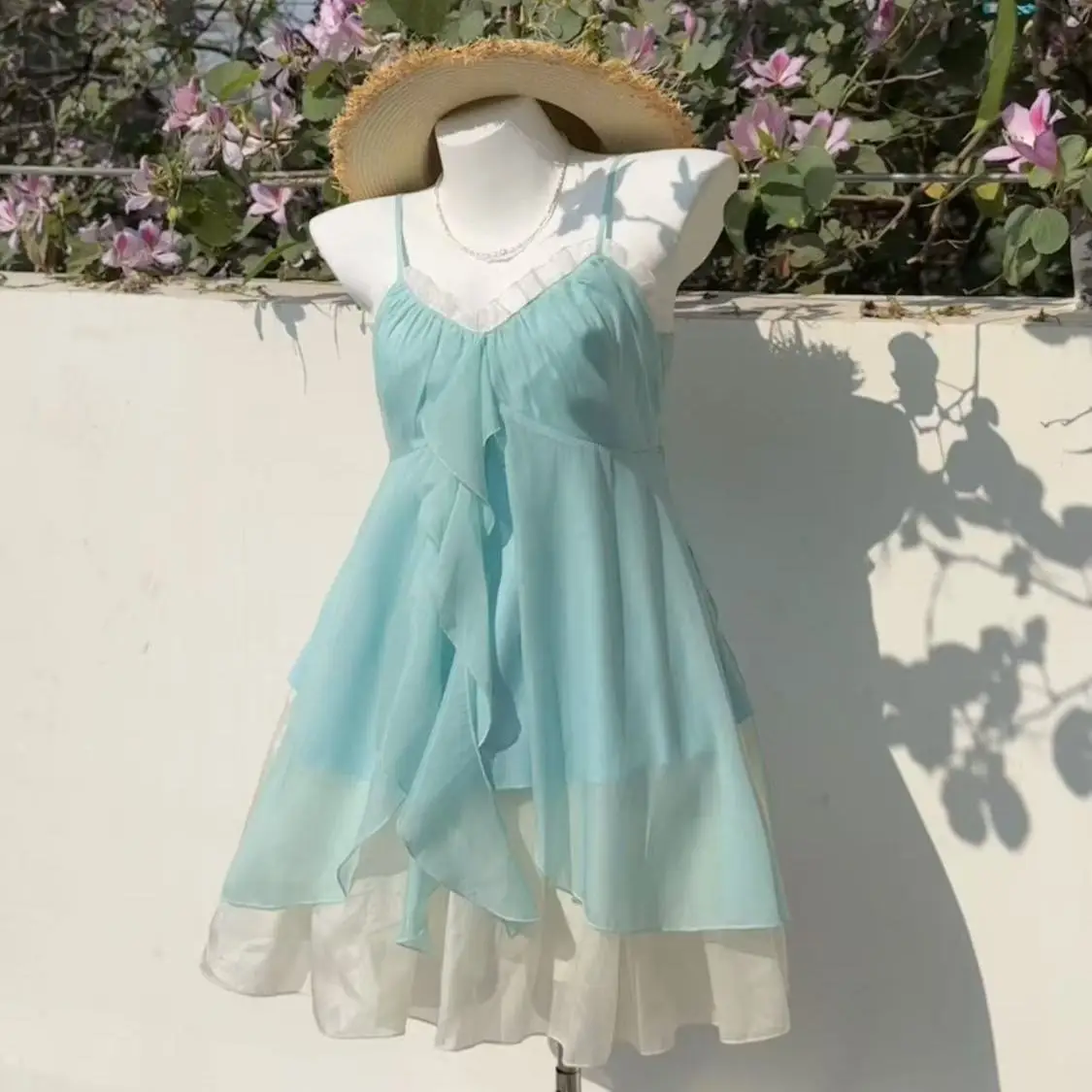 Sukienka mini vintage lolita gotycka na ramiączkach czarna Y2K Kolor czerwonego wina