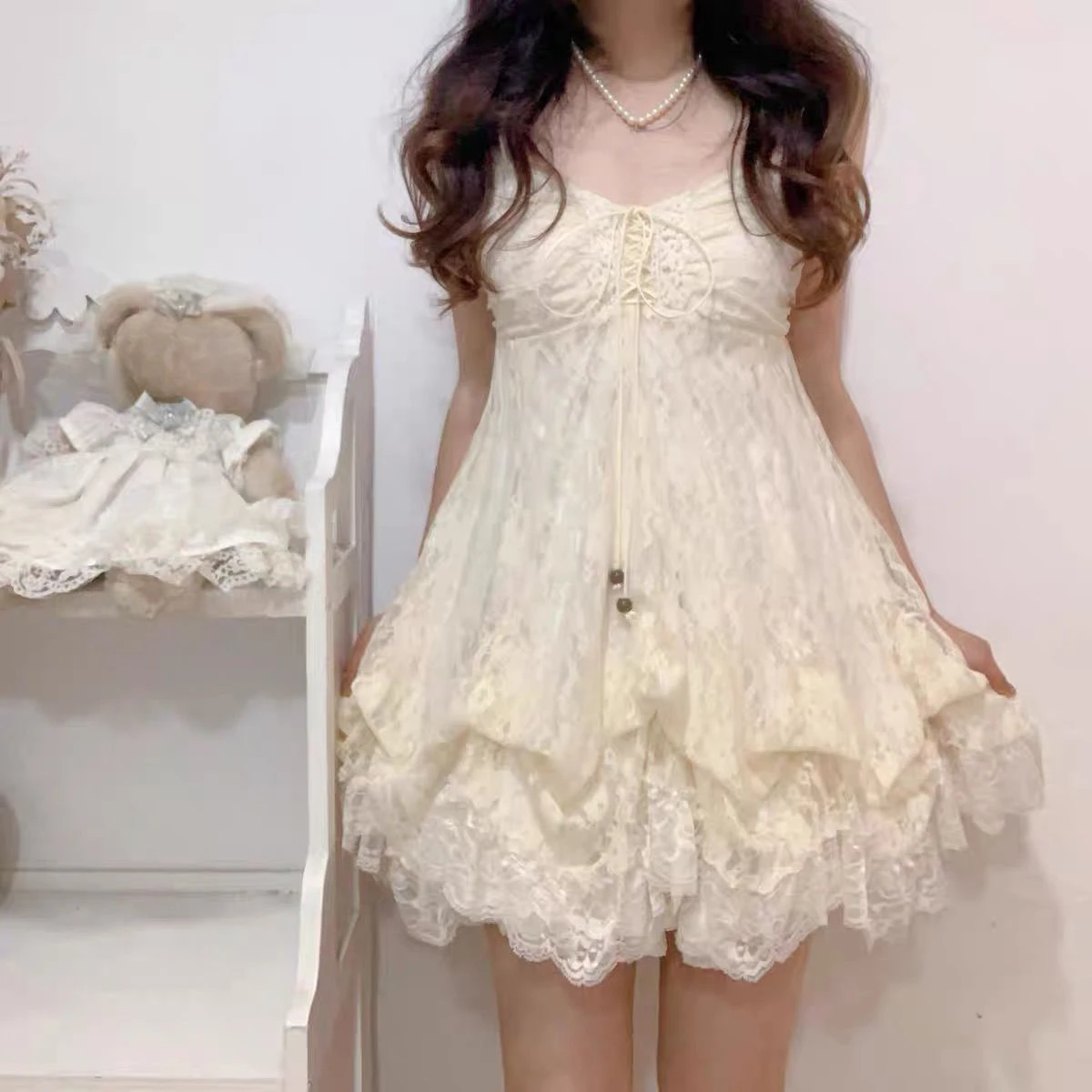 Sukienka mini vintage lolita gotycka na ramiączkach czarna Y2K Mięta