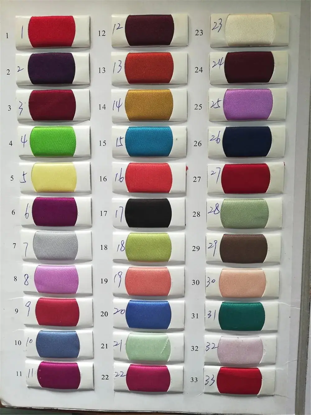 Suknia wieczorowa syrena z dekoltem typu serce Custom color