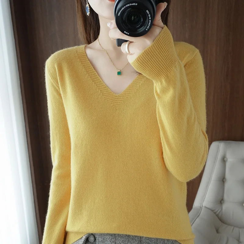 Sweter damski casualowy z dekoltem V w stylu boho Złoto