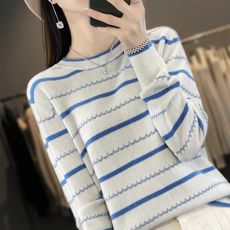 Sweter damski w paski dwukolorowy z bawełny z długim rękawem Niebieski