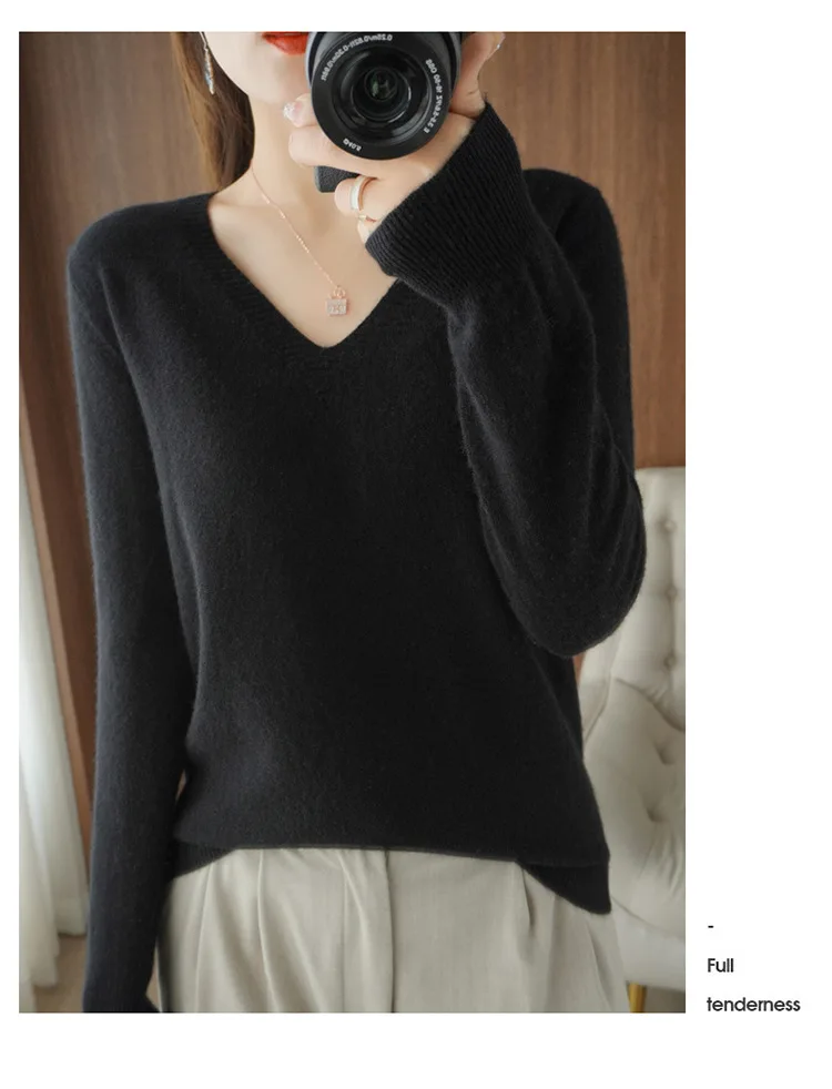 Sweter damski slim fit z dekoltem V dzianinowy Czarny