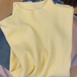 Damski sweter golf vintage z długim rękawem casualowy Różowy