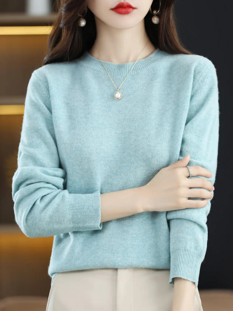 Sweter z wełny merynosowej z okrągłym dekoltem — klasyczny damski pullover Zielony