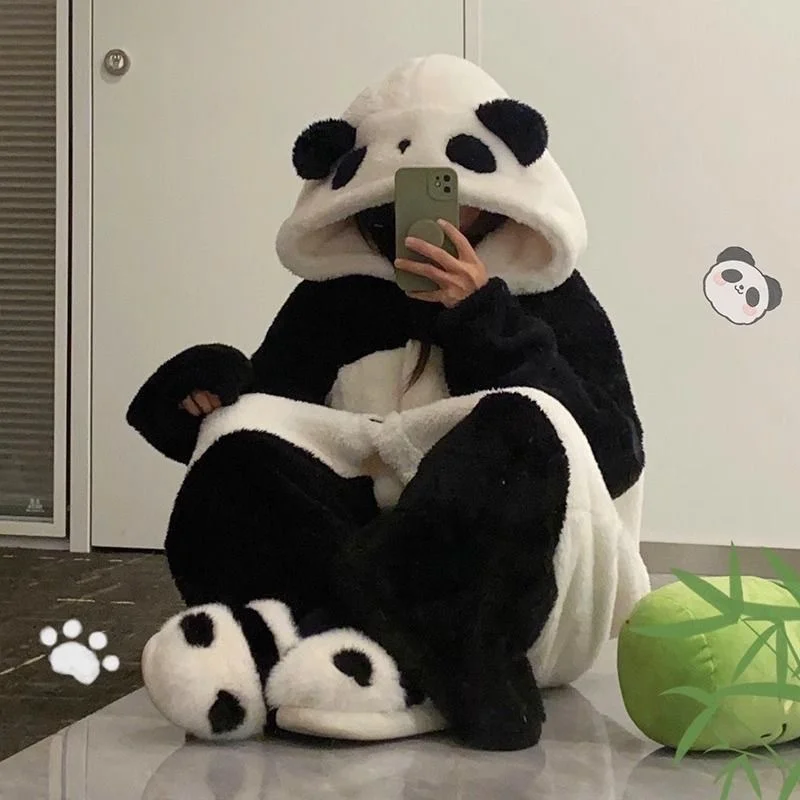 Szlafrok piżama panda z polaru koralowego - ciepła odzież domowa Fuksja