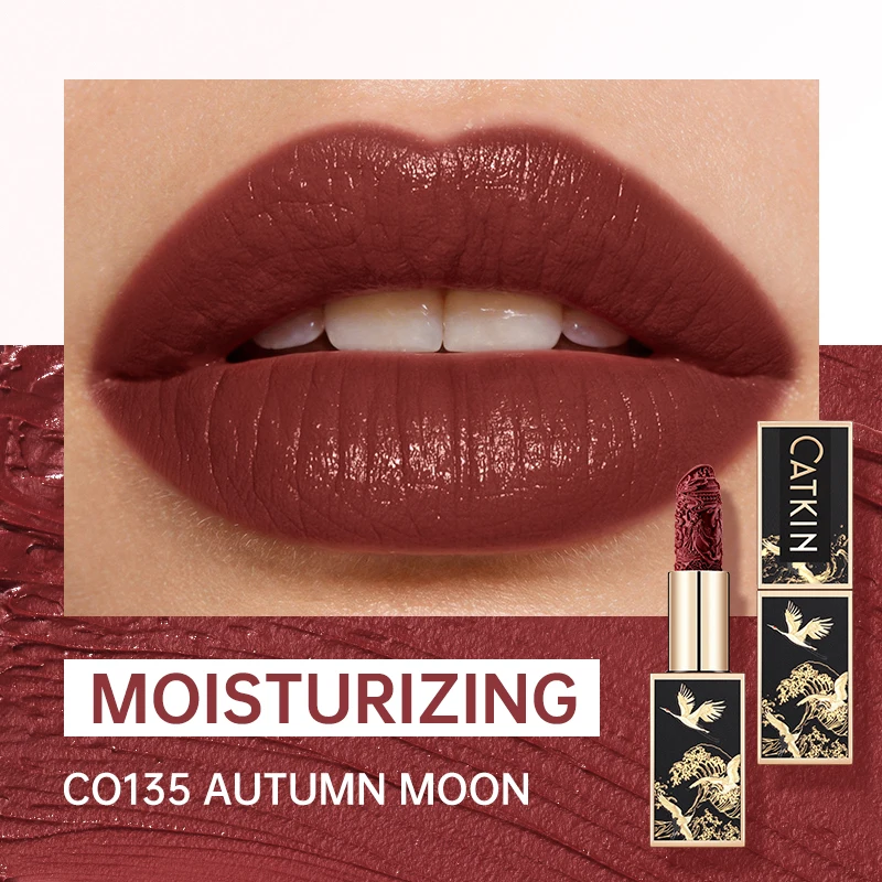 Szminka matowa CATKIN Velvet Matte — kremowa i długotrwała Czerwony