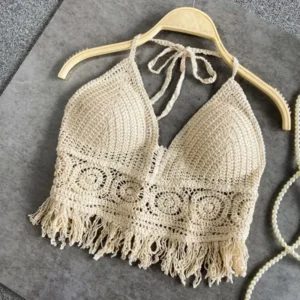 Szydełkowa bluzka boho crop top na ramiączkach Armijna zieleń
