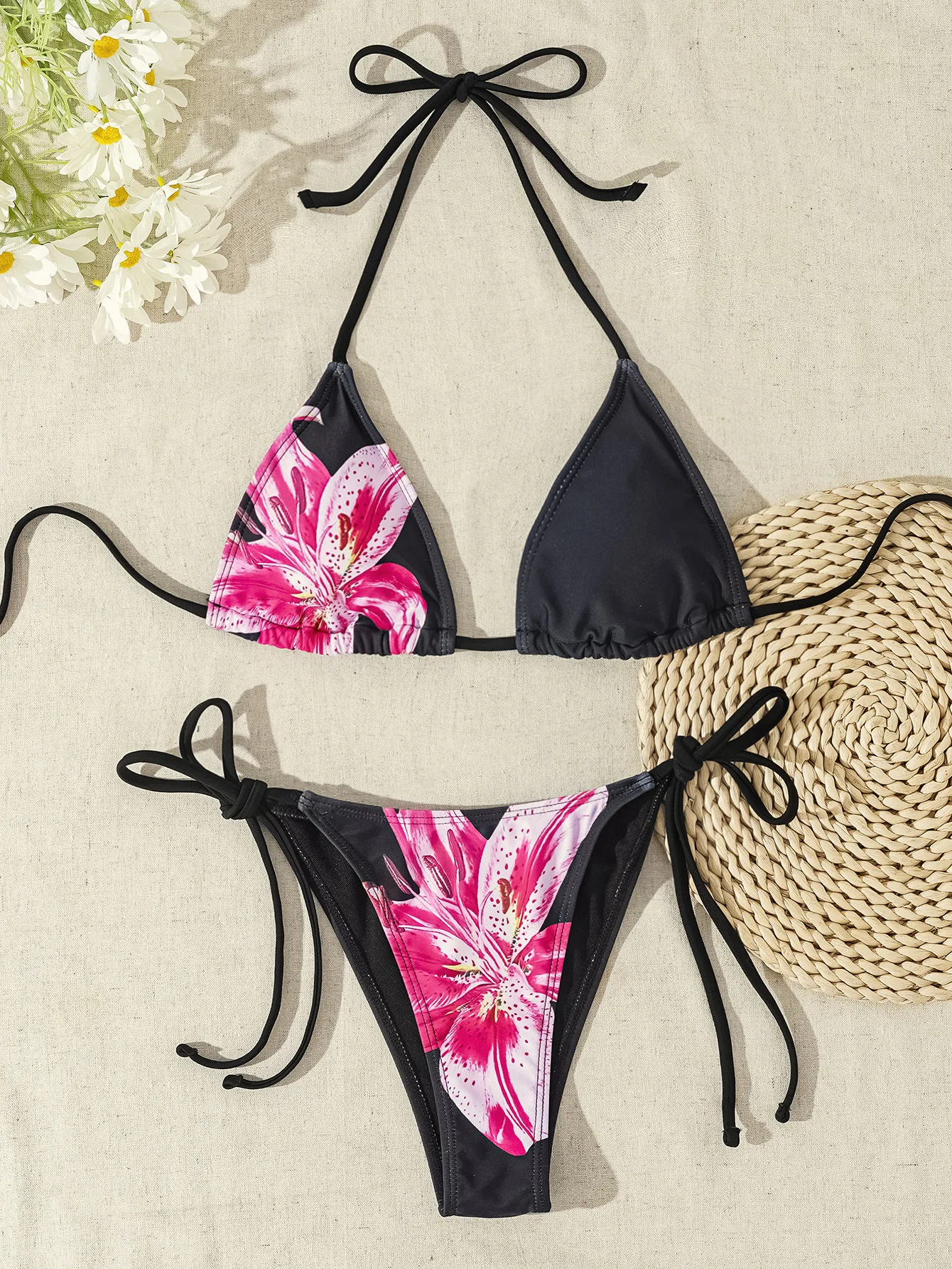 Trójkątne bikini push up w kwiatowy wzór Czekolada