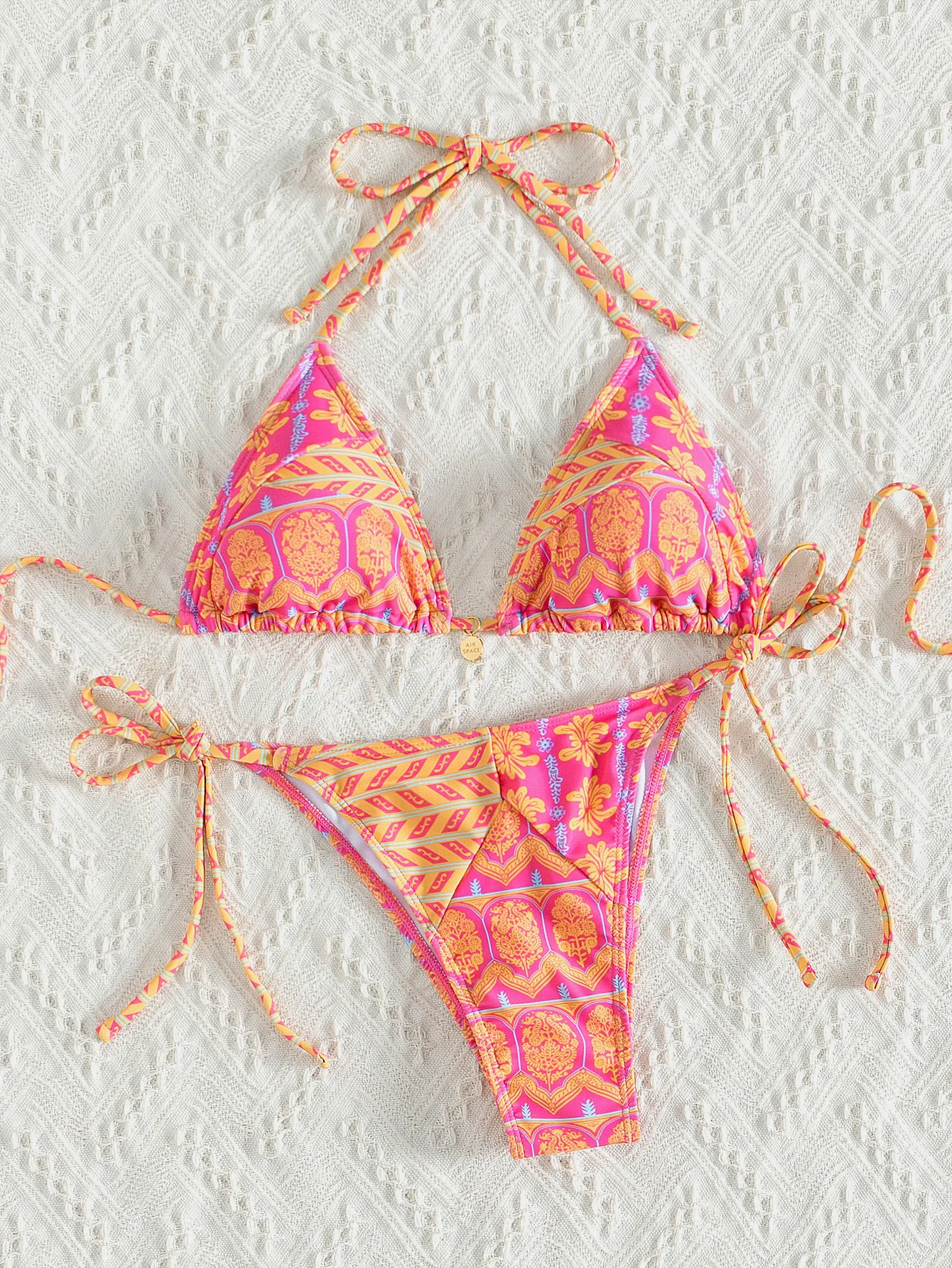 Trójkątne bikini push up w kwiatowy wzór Kolba