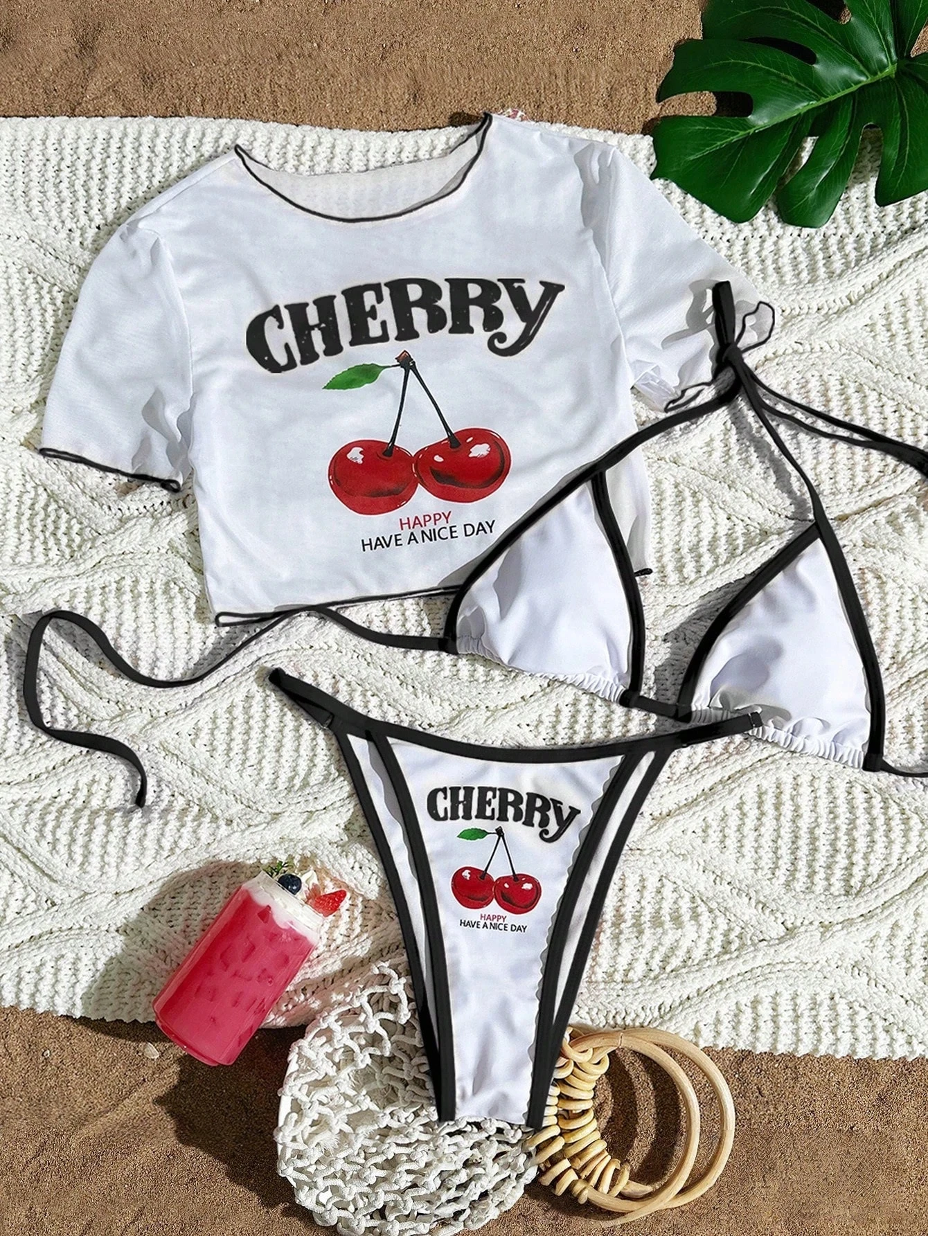 Trzyczęściowe bikini z topem z siateczki i rozcięciem Czarny