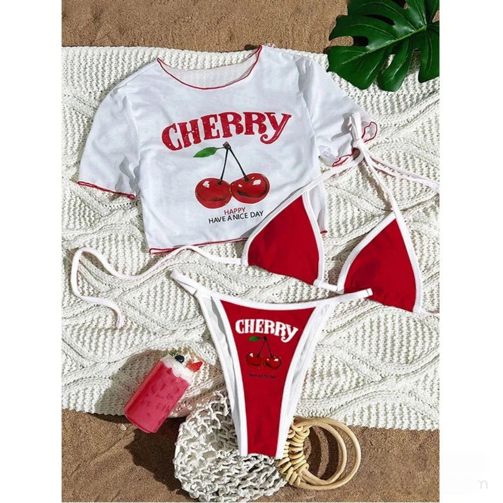 Trzyczęściowe bikini z topem z siateczki i rozcięciem Czerwony