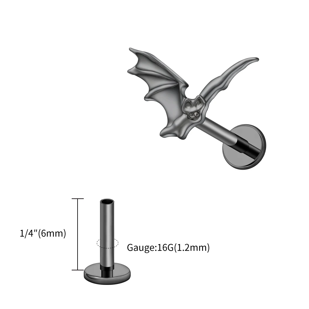 Tytanowy kolczyk z nietoperzem – piercing helix tragus chrząstka 16G Fioletowy