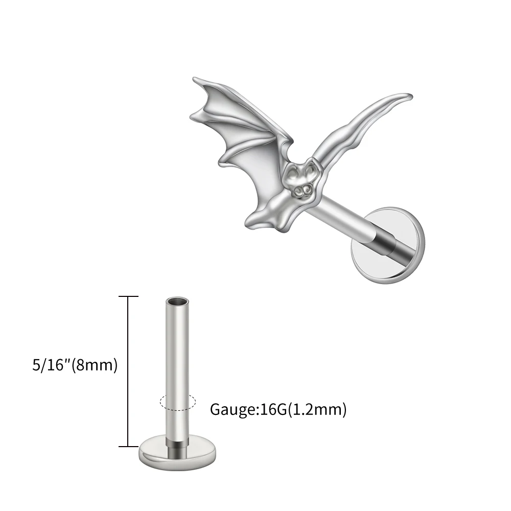 Tytanowy kolczyk z nietoperzem – piercing helix tragus chrząstka 16G Imitacja rodowana