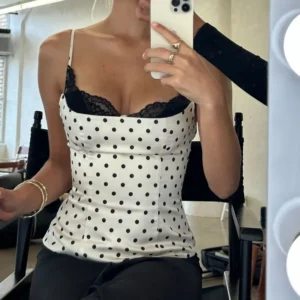 Vintage top na ramiączkach w grochy z koronką Biały