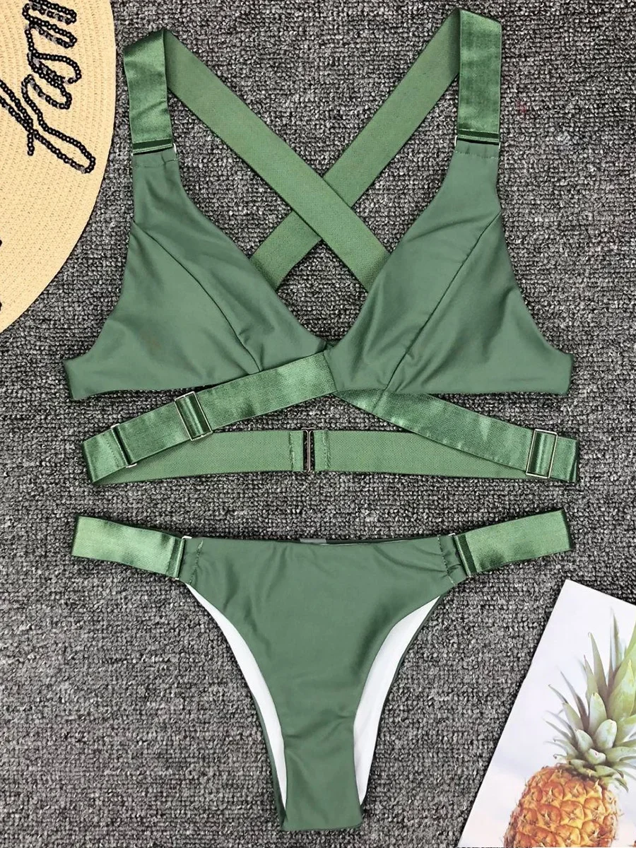 Welurowe bikini z regulowaną klamrą i bandażem Zielony