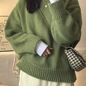 Zielony sweter damski oversize – japoński styl lazy Zielony